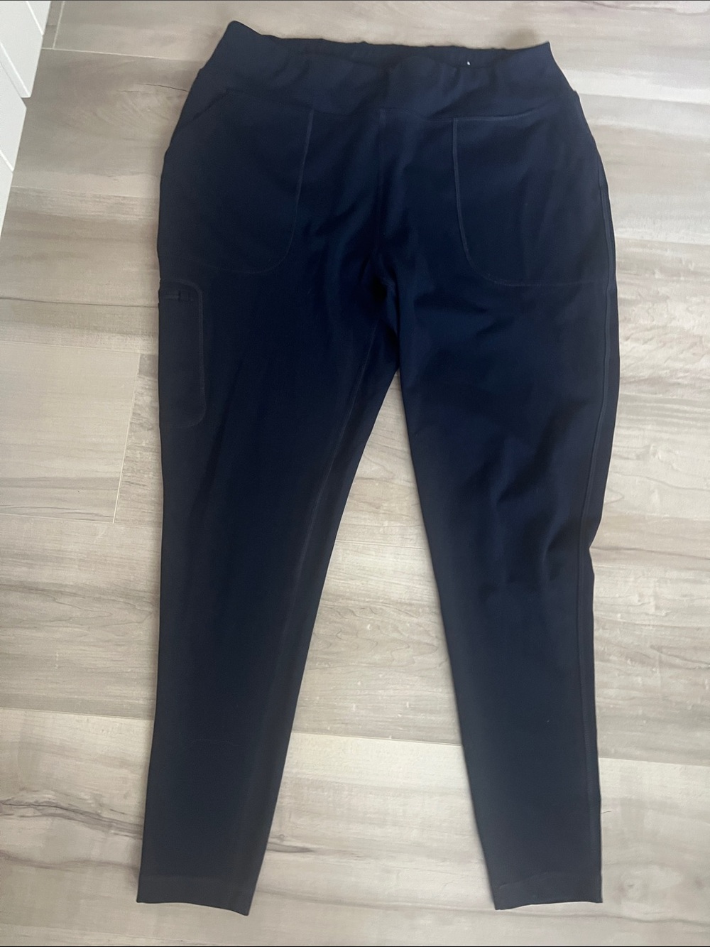 Women's Black Ponte Leggings with Front Pockets